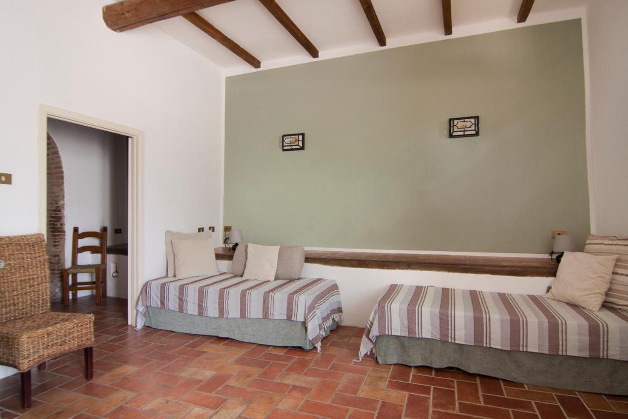 אפרטהוטל ריפרבלה Agriturismo Terenzana מראה חיצוני תמונה
