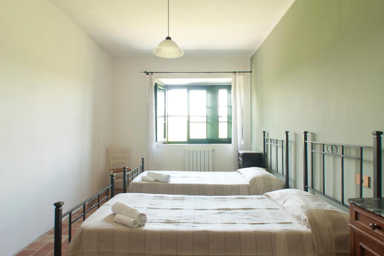 אפרטהוטל ריפרבלה Agriturismo Terenzana מראה חיצוני תמונה